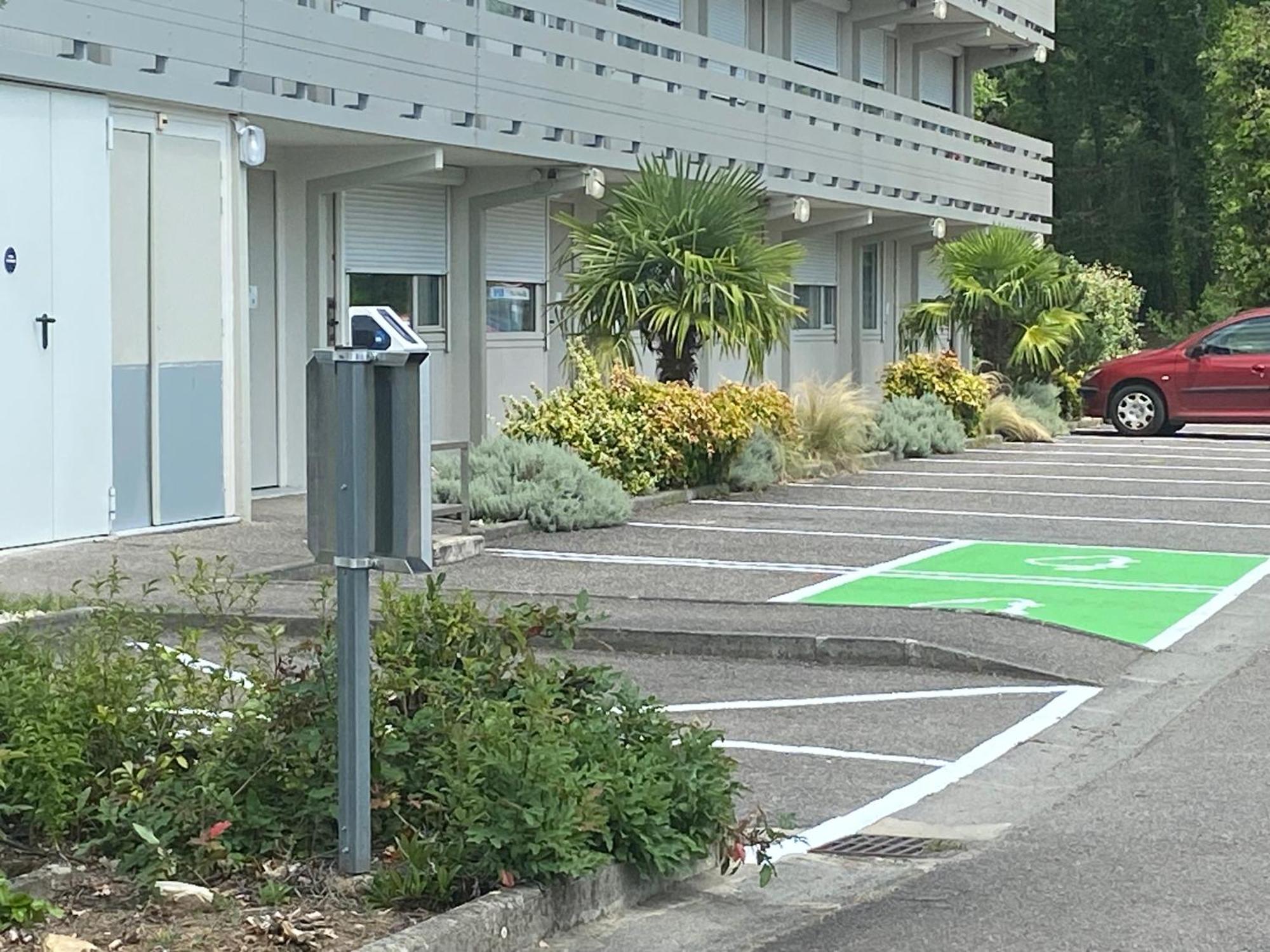 ホテル オテル カンパニール カオール エクステリア 写真